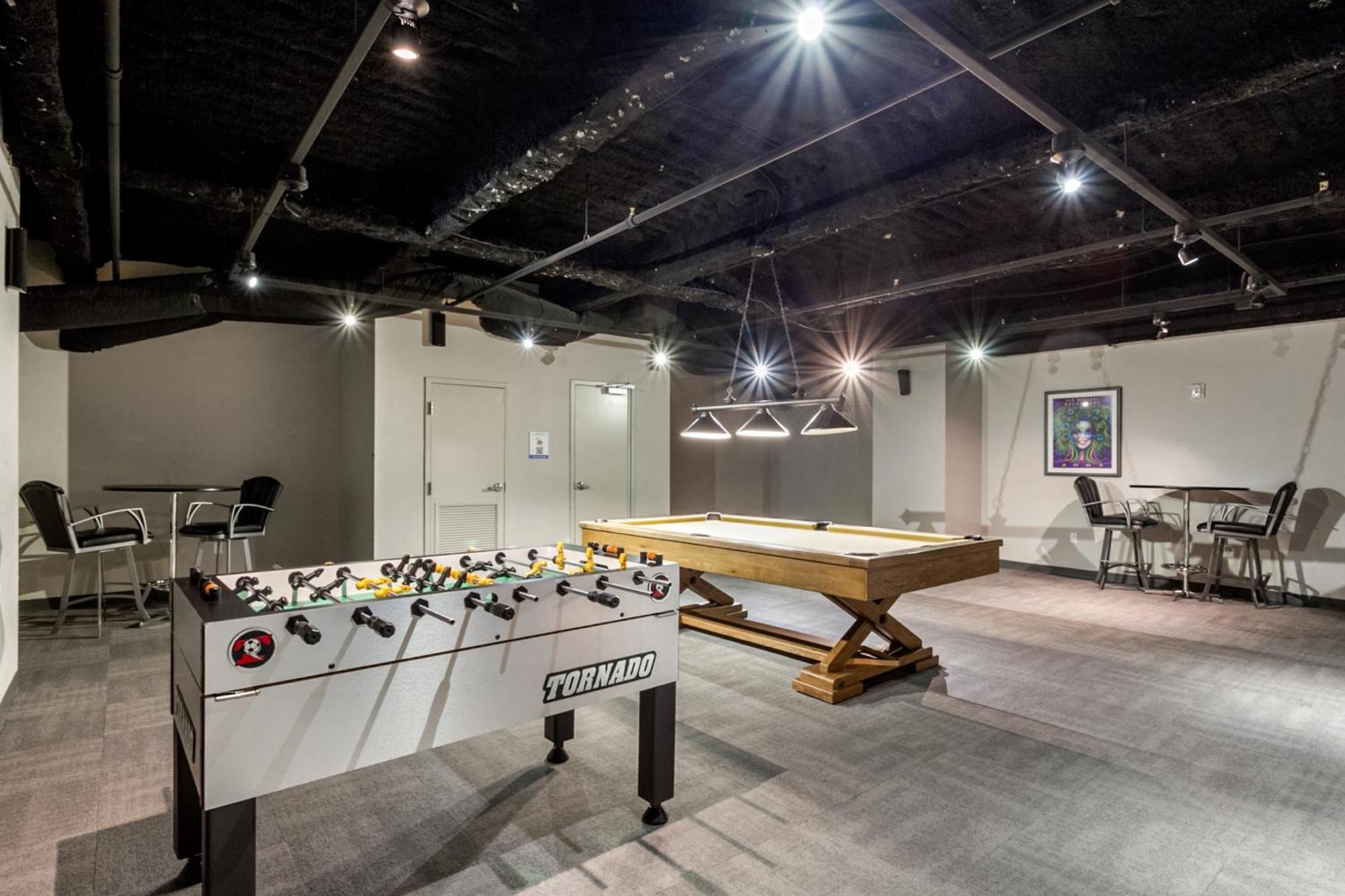 Modern Walking Distance To Must-see Attractions Of Nola Apartment *