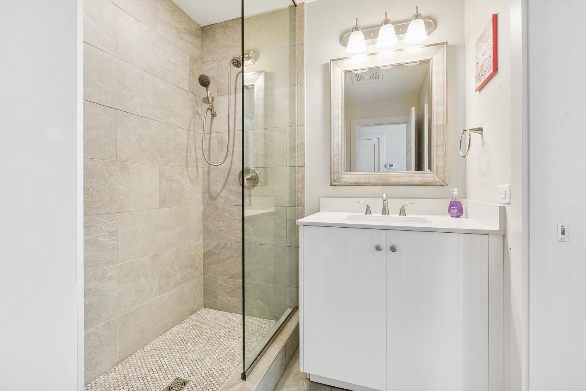 Apartment Modern Walking Distance To Must-see Attractions Of Nola *